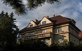 Albergue Vila Flora